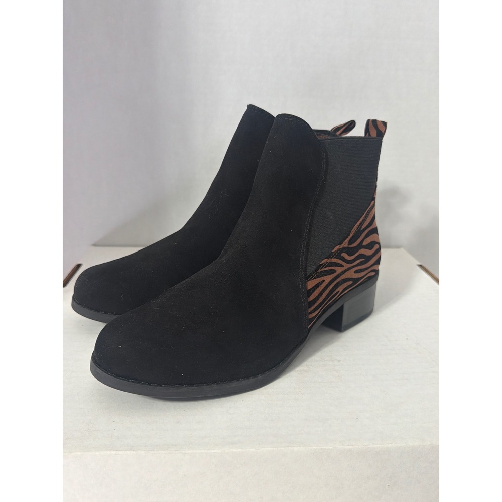 Lane Bryant Womens Black Faux Suede Tiger Print Ankle Boots Side Zip Low Heel 9W